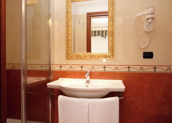 Galaxy Bed & Breakfast 2*