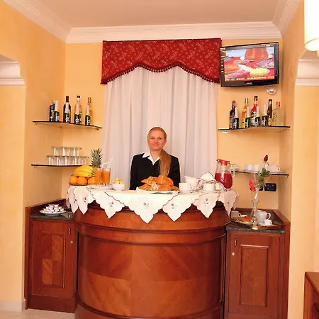 Galaxy Bed & Breakfast 2*